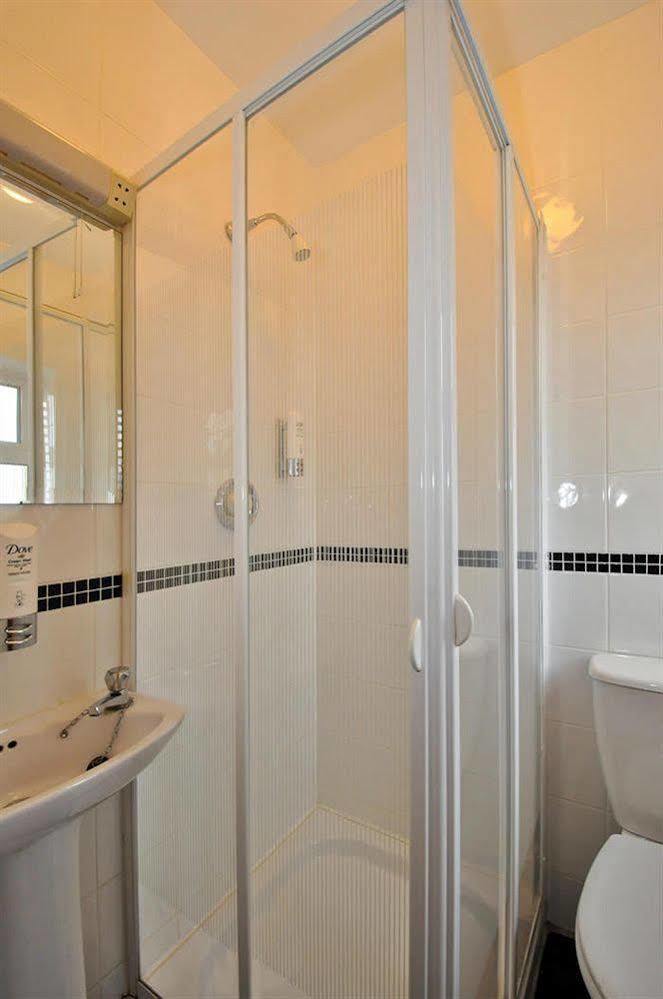 Amber Lodge Budget Accommodation Galway Exterior foto